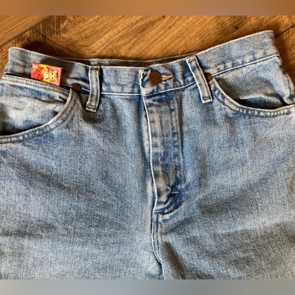 Fantastic Vintage Wrangler Jeans- Unisex - Picture 5 of 13